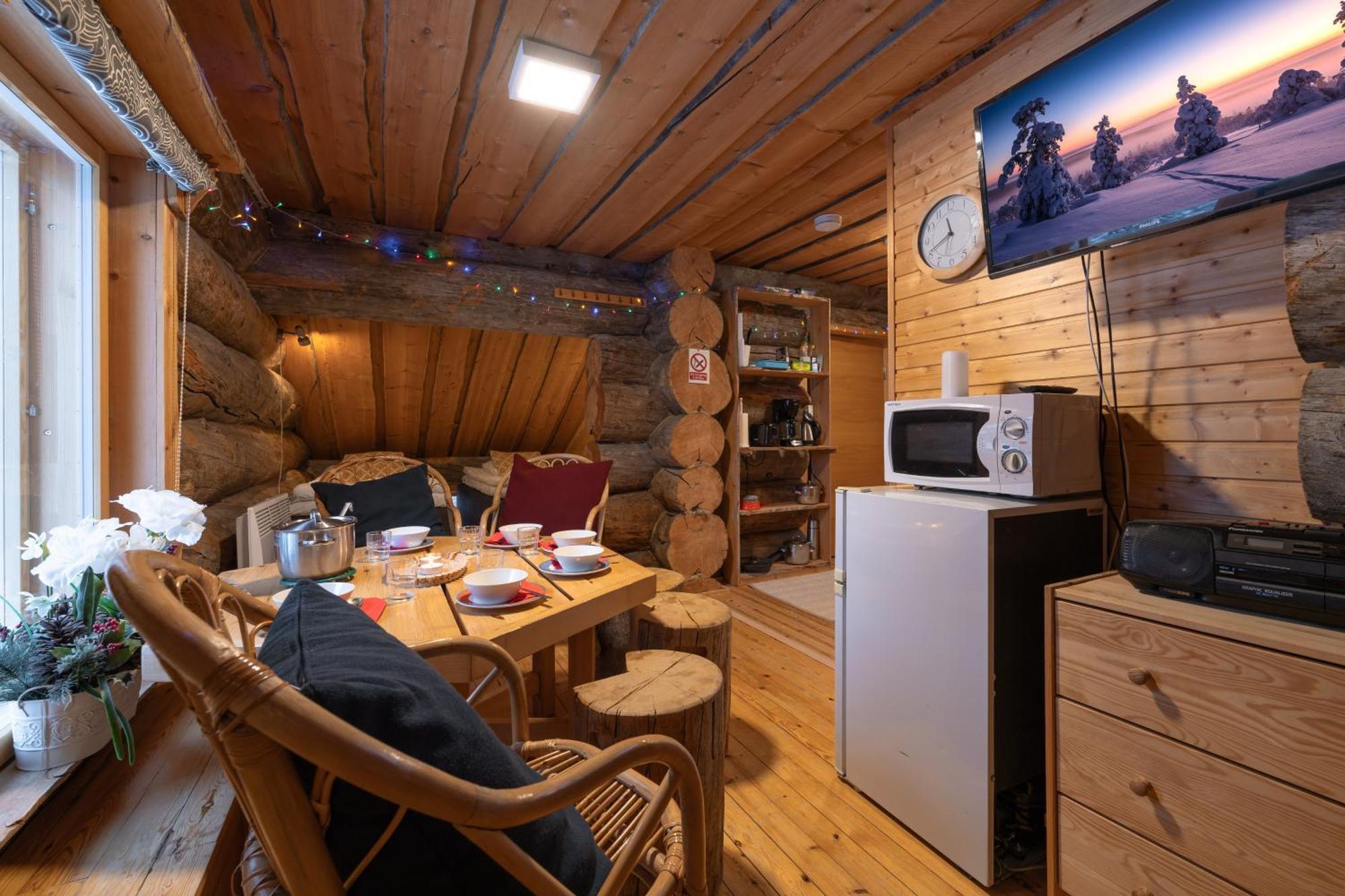 Kuukkeli Apartments Pikku-Hirvas Ja Porotokka Saariselka Oda fotoğraf